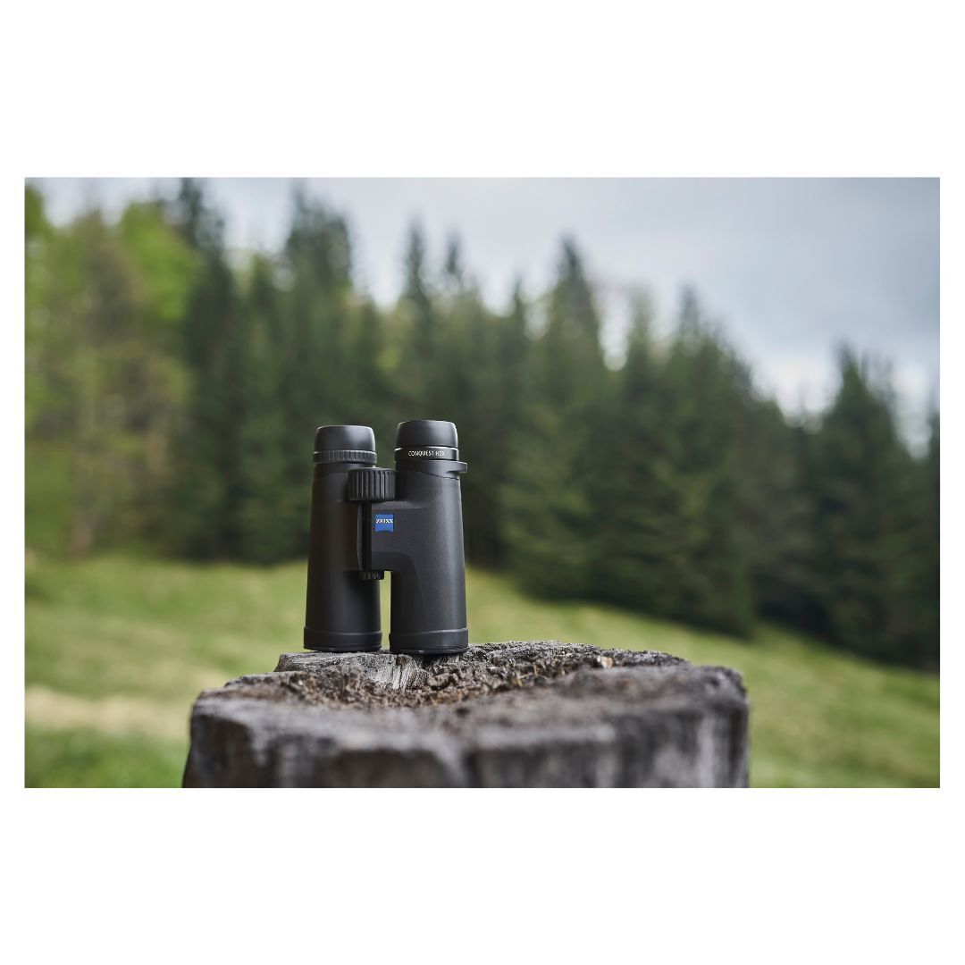 ZEISS Conquest HDX 8x42 Binocular with 90 Percent Light Transmission and Rugged Design (Black)