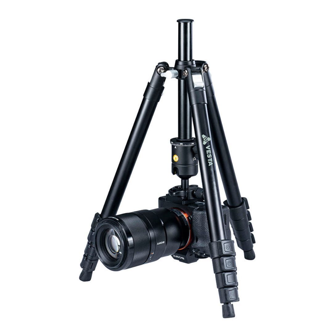 Vanguard Vesta FB 235AB Aluminum Tripod Kit with Quick Flip Leg Locks for Camera Kits (Black)
