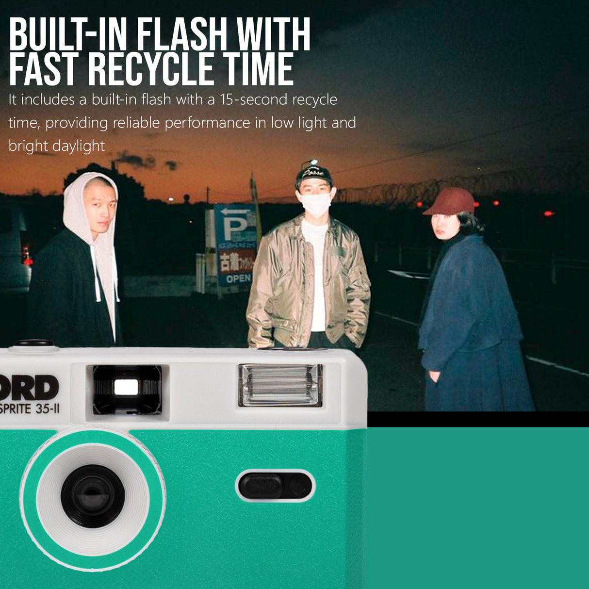 Ilford Sprite 35-II Reusable and Reloadable 35mm Analog Film Camera (Silver and Teal) Bundle