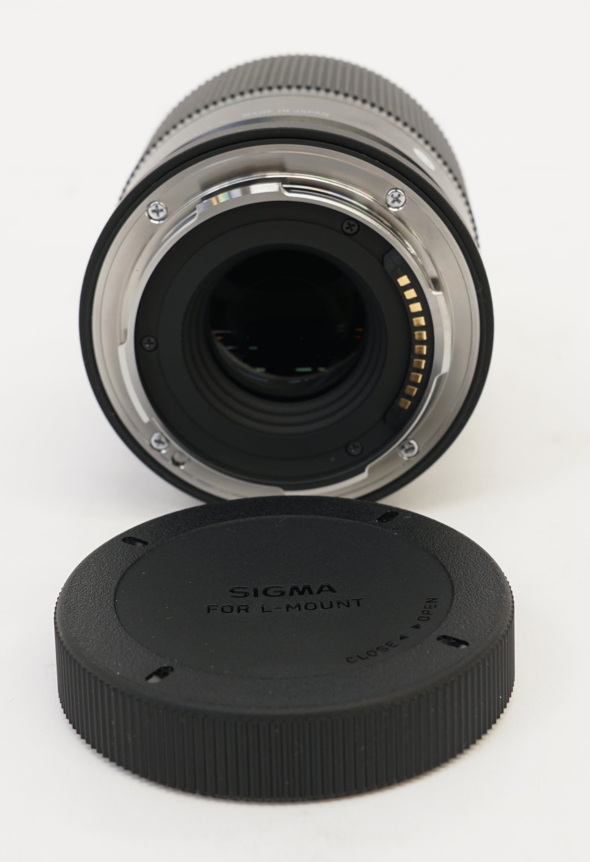 Sigma 30mm f/1.4 DC DN Contemporary Lens for L-Mount (Used)