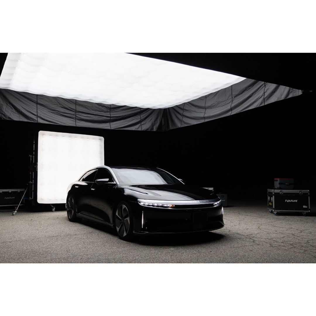 Aputure INFINIMAT Kit of 8x8 Full-Color Pixelated LED Modular Light Mat with Inflatable Softbox