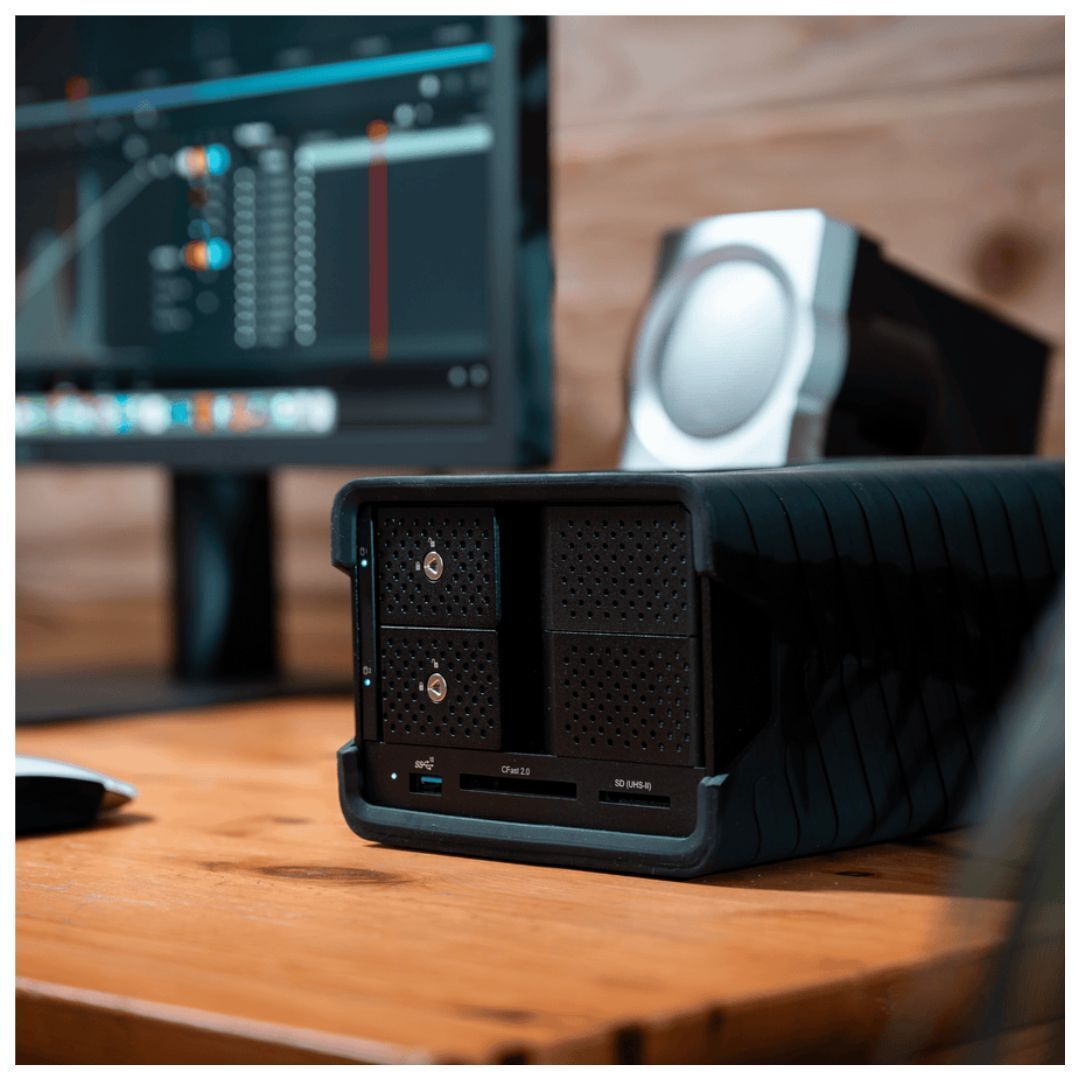 Glyph Blackbox Pro Raid Desktop Drive with USB-C 3.1 Gen2 Interface and 7200 RPM (16TB, Black)