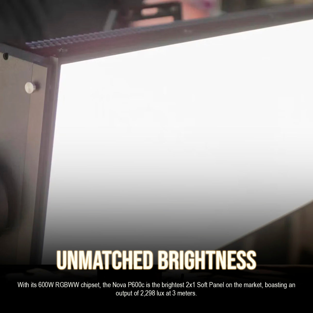 Aputure Nova P600C RGBWW LED Panel with Hard-Shell Case Kit with P600C Barn Door and Softbox Bundle