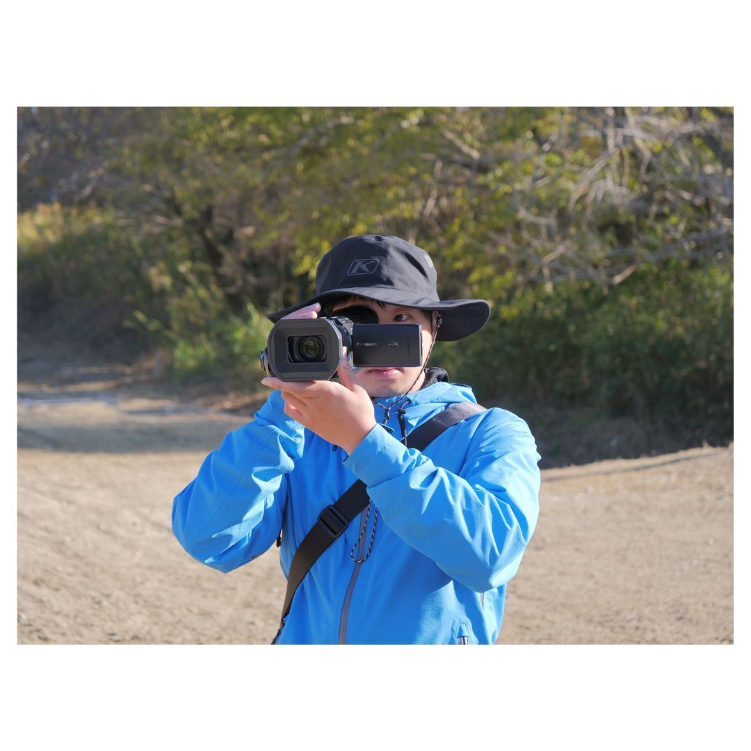 Panasonic X1600 4K 60p Director's Camcorder with 24x Optical Zoom Lens and Live Streaming (Black)