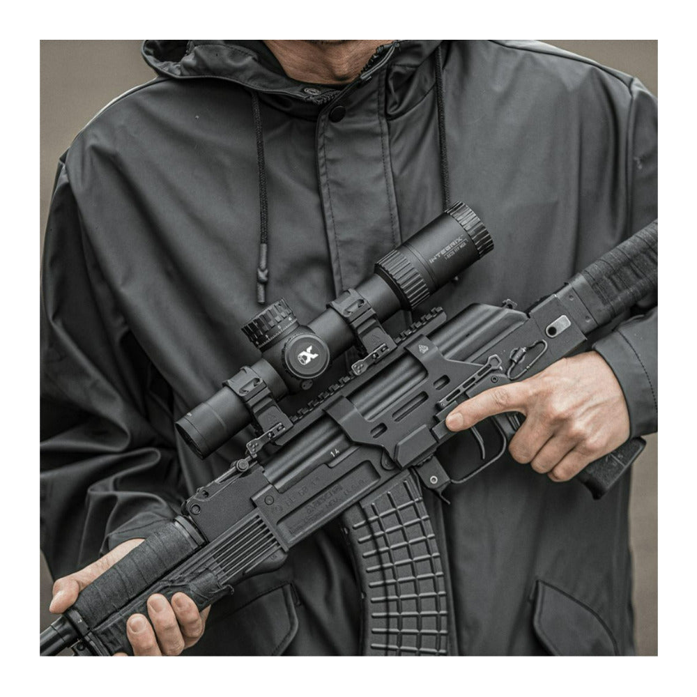 UTG ACCU-SYNC 34mm Picatinny Scope Rings with Locking Quick Release Lever (Black, Medium Profile)