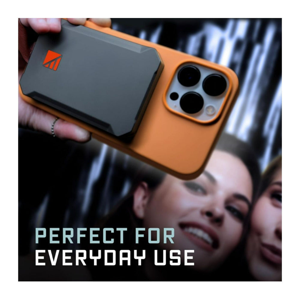 Poseidon Nano 3000mAh Wireless Charger with Portable Construction and Built-In Mavrik Tech (Black)