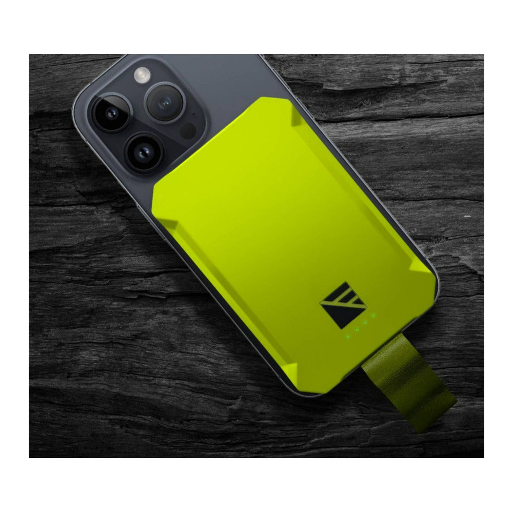 Poseidon Nano 3000mAh Wireless Charger with Portable Construction and Built-In Mavrik Tech (Green)