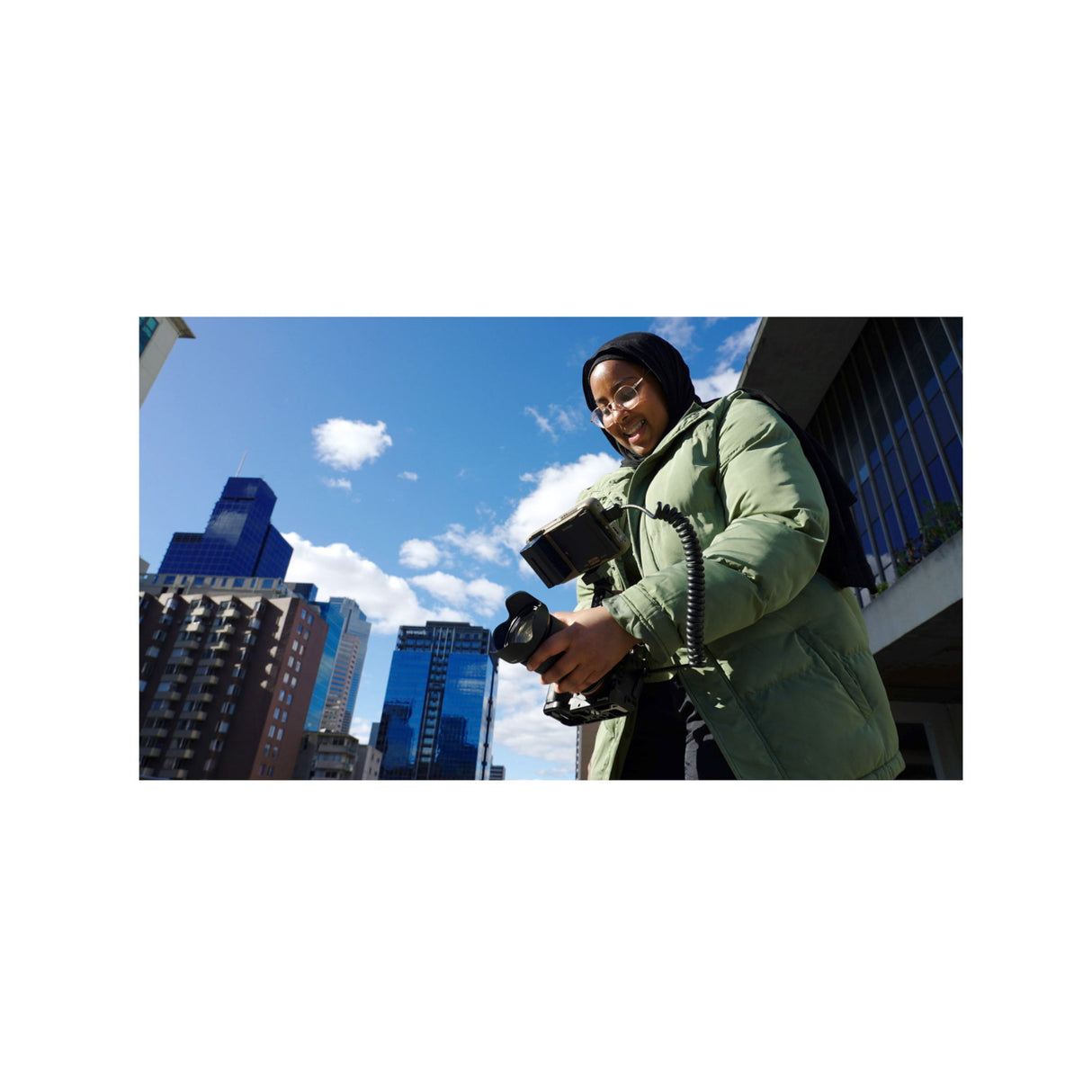 Atomos Ninja Ultra 5.2-Inch HDR Monitor-Recorder for Cameras with Atomos Universal Accessory