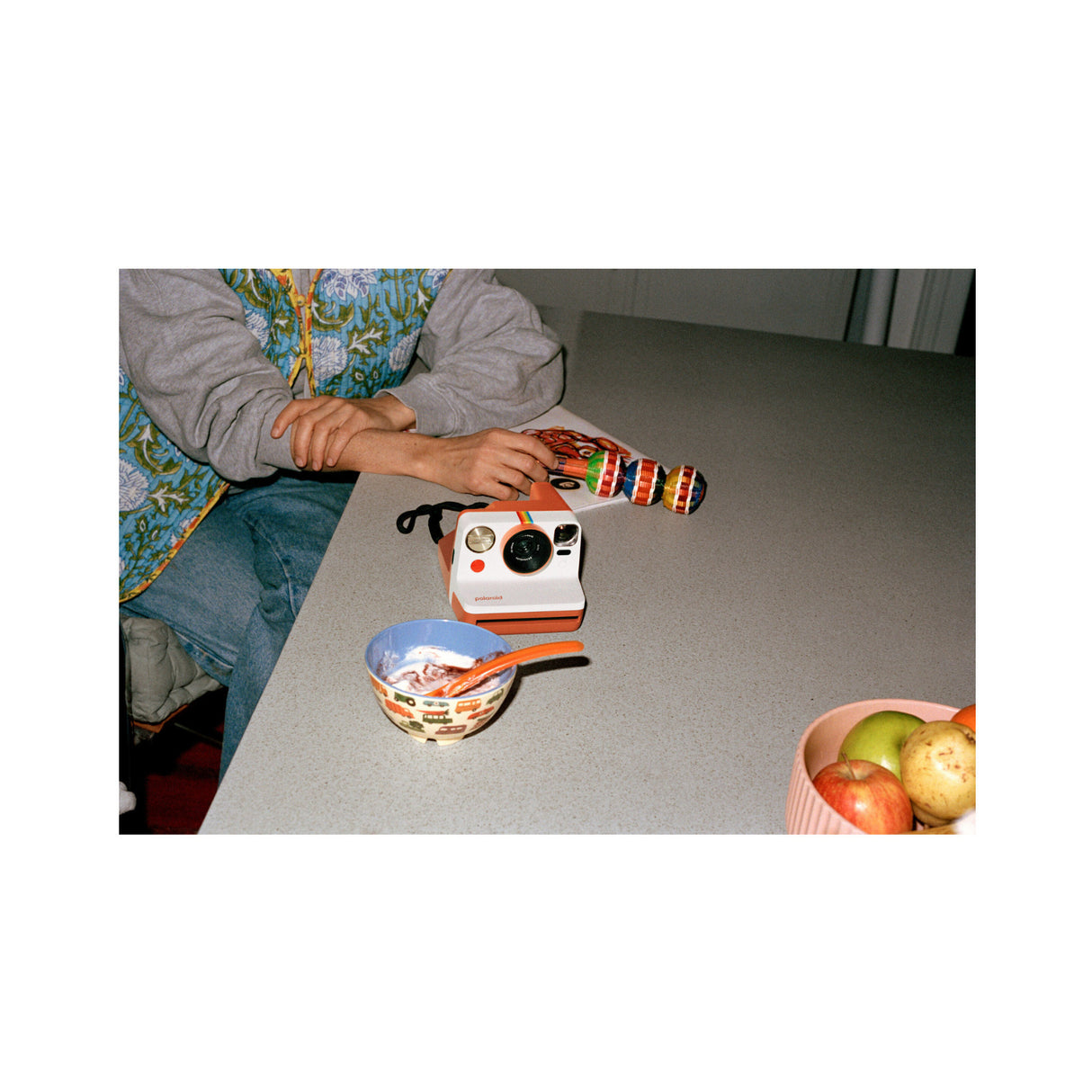 Polaroid Now Generation 3 Coral Analog Instant Camera with Color Film Bundle