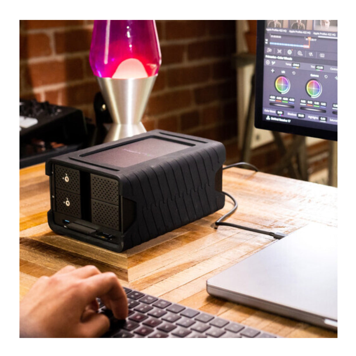 Glyph Blackbox PRO RAID 8TB Enterprise-Class Drive with Thunderbolt 3 Hub