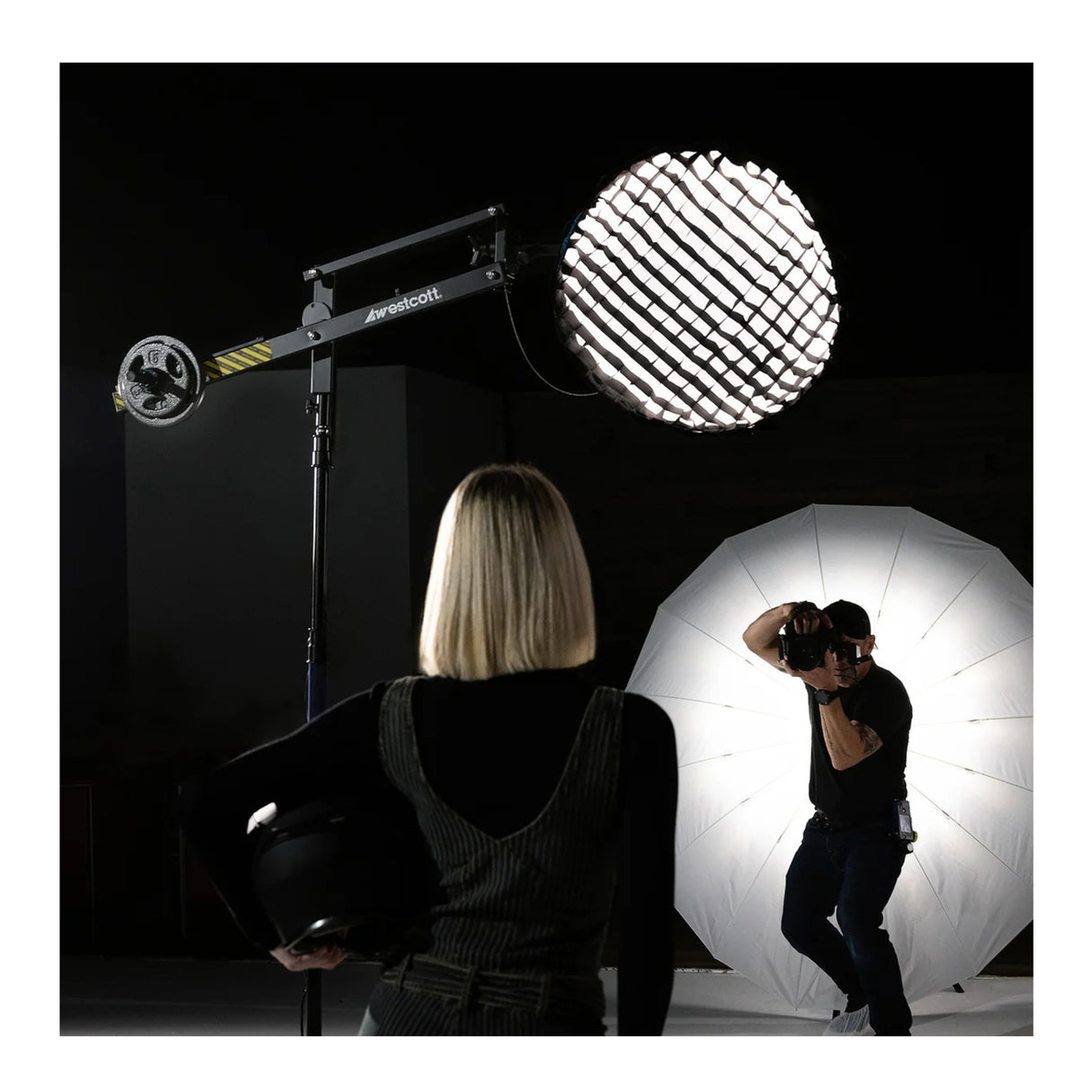 Westcott Easy Boom Heavy Duty 28-inch Extension Arm with 360-degree Rotation