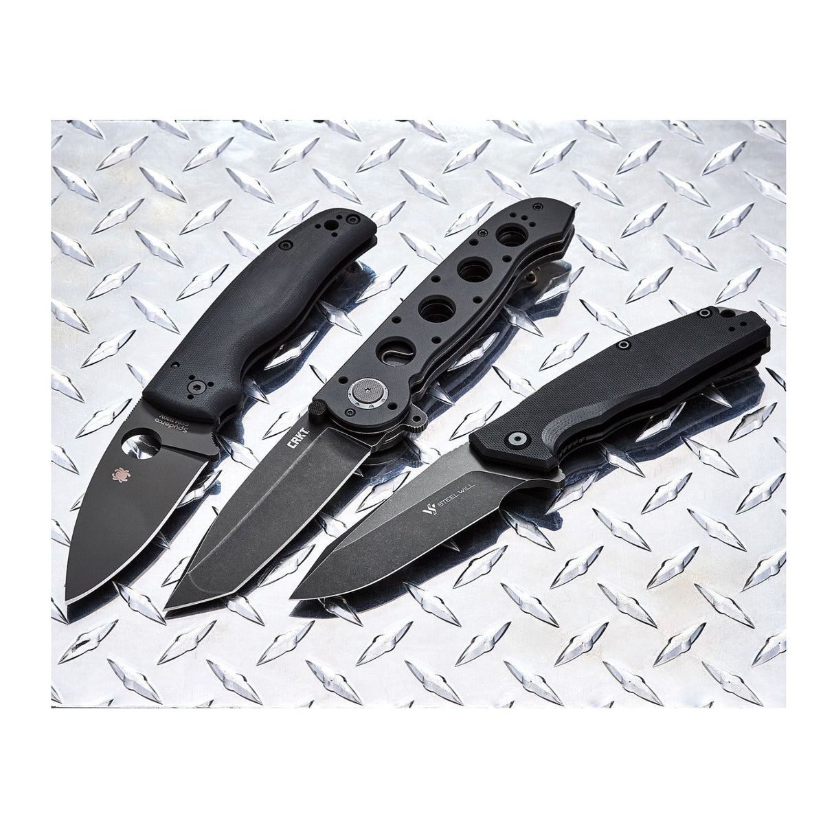 Spyderco Shaman Folding Knife 3.58-Inch Matte Black G10 Handle CPM-S30V Stainless Steel Blade