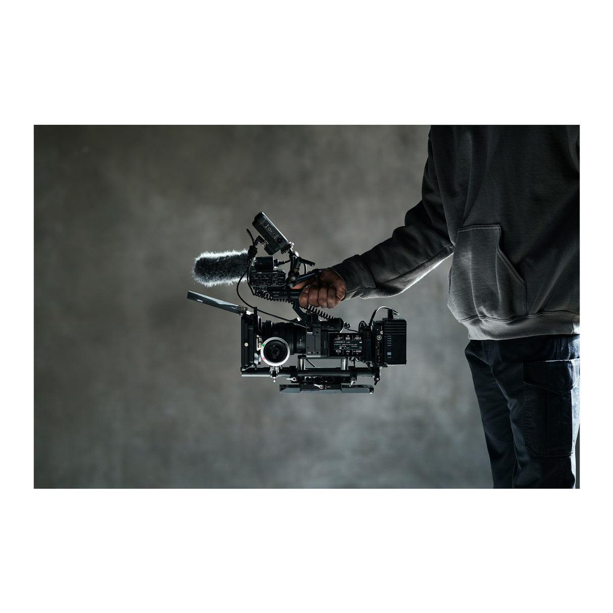 Sony Cinema Line FX2 Full-frame Cinema Camera with XLR Handle with Dual Base ISO