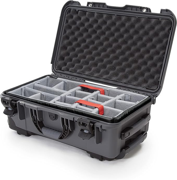 Nanuk 935 Wheeled Hard Case with Padded Dividers (Graphite)