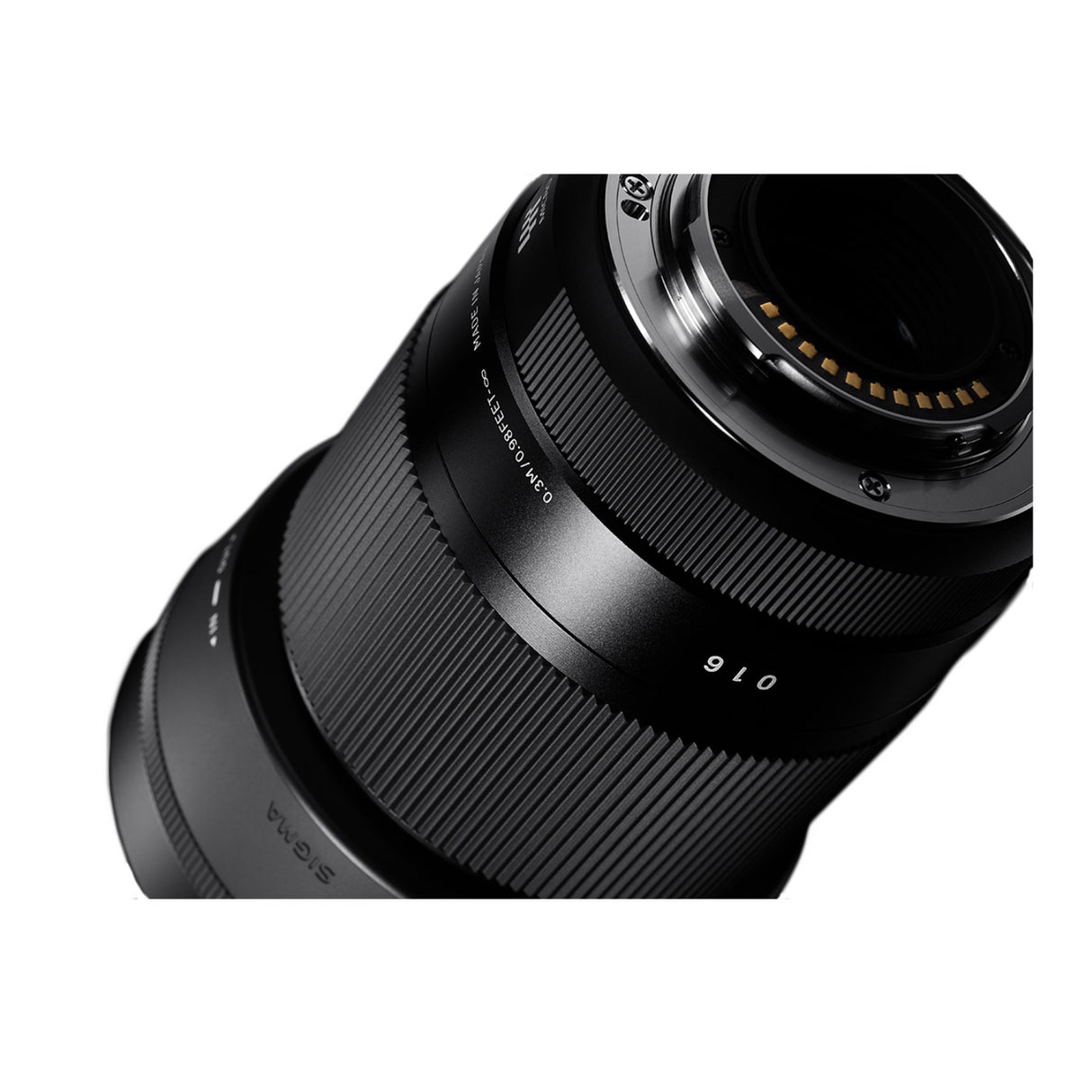 Sigma 30mm f/1.4 Contemporary DC DN Prime Lens (Sony E-Mount) Bundle