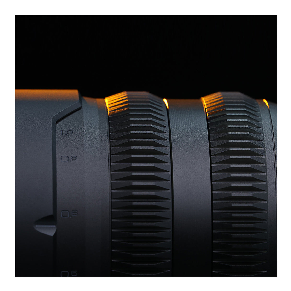 CHIOPT AURA 35mm T1.5 Cinema Lens (Sony E) Full-Frame with Superfast Aperture and Low Distortion