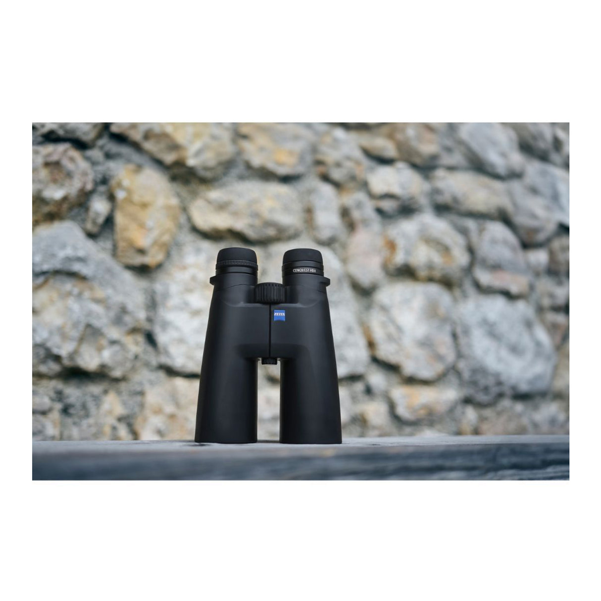 Zeiss CONQUEST HDX 15x56 Binocular with Lens Cleaning Kit (Black)
