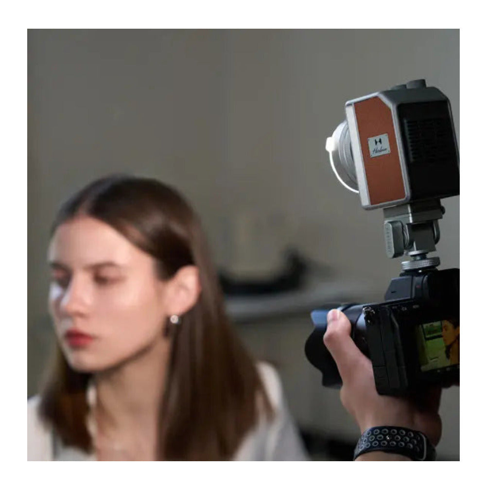 Harlowe Mini II 20W Portable Camera Light with Bi-Color 2700-6500K (Creator Kit)