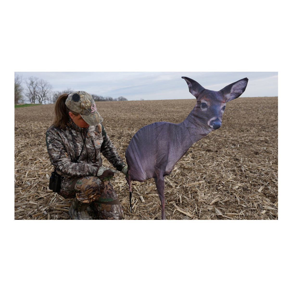 Montana Decoy Estrus Betty Whitetail Deer Decoy (Peeing Doe) for Bow Hunting