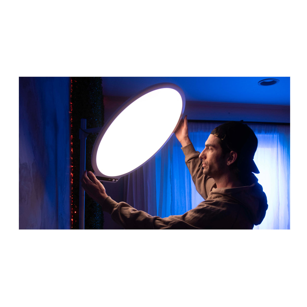Amaran Verge Max App Controlled LED Video Light Panel Bundle with Soft grid