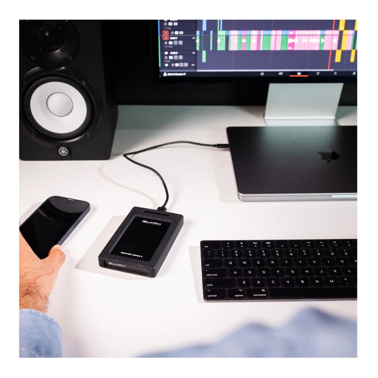 SecureDrive Plus Bluetooth, Bus-powered, USB-Micro B / USB-C