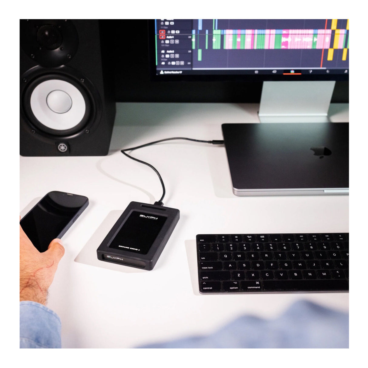 SecureDrive Plus Bluetooth, Bus-powered, USB-Micro B / USB-C