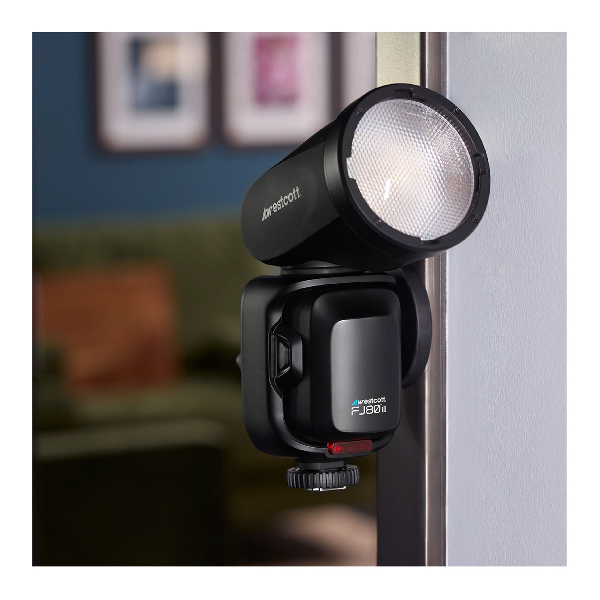 Westcott MagThread Medium 2.6-Inch Magnetic Mount for Wescott FJ80 II Speedlight