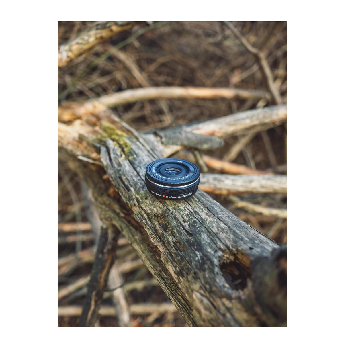 OM SYSTEM M.Zuiko Digital ED 14-42mm f/3.5-5.6 EZ Zoom Lens (Black)