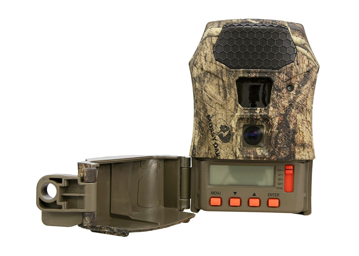 Wildgame Innovations Terra Extreme 14 Megapixel IR Trail Camera (4-Pack) Bundle