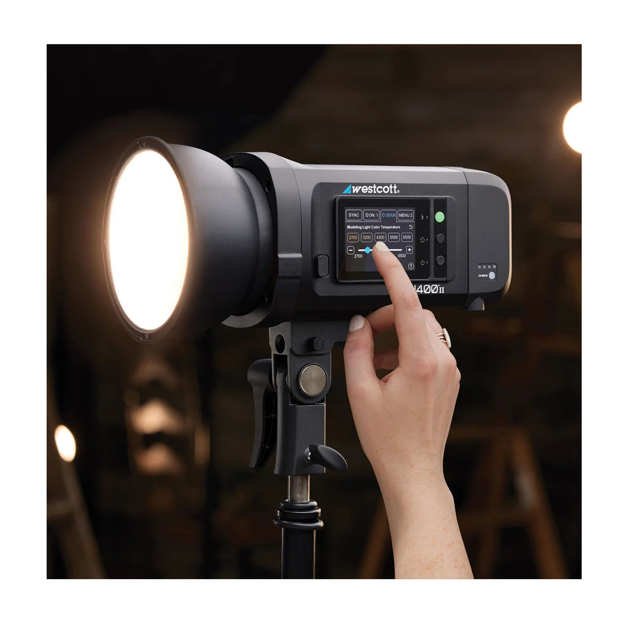 Westcott FJ Wireless 2-Light Portable Portrait Flash Kit with FJ-X3 Multi-Brand Wireless Trigger