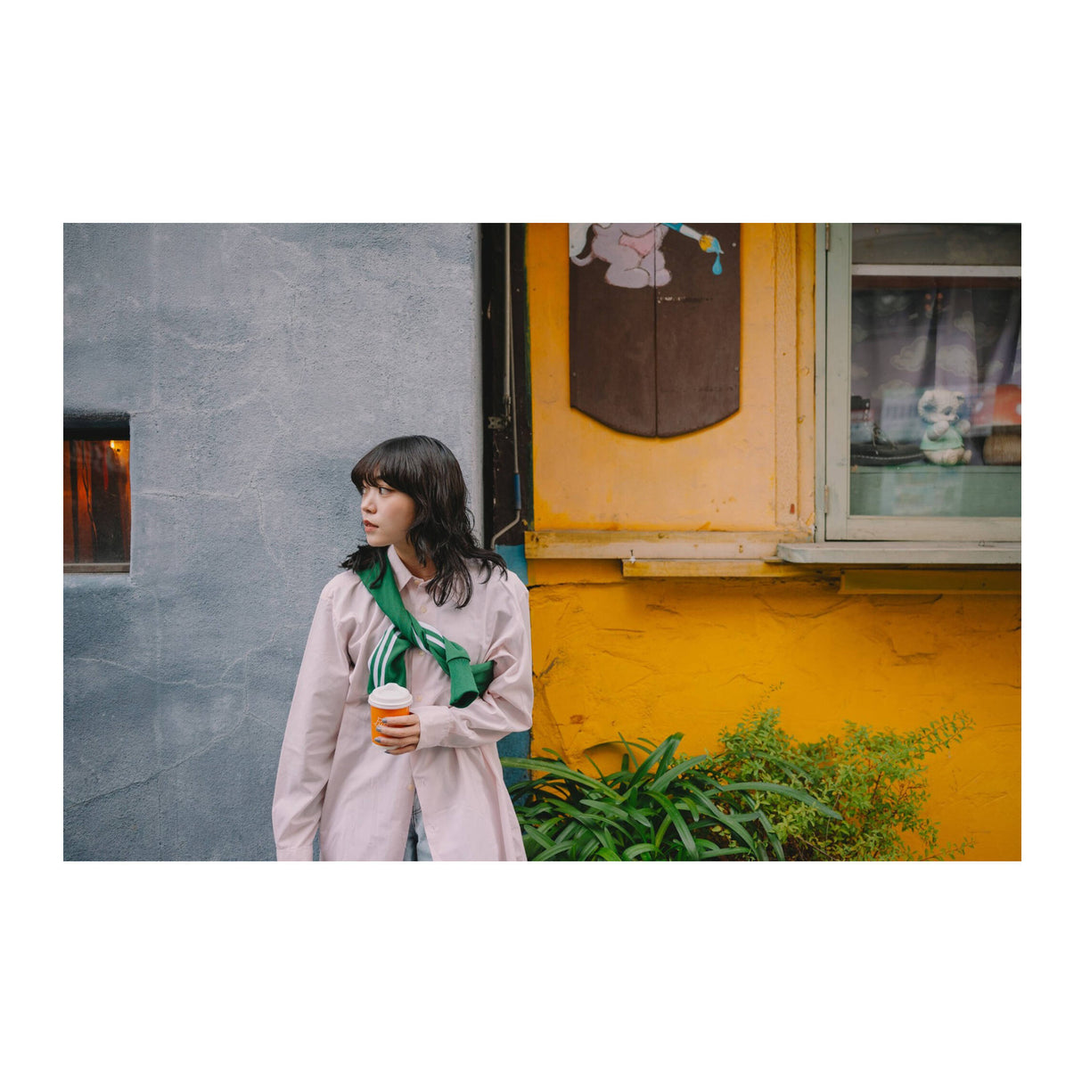 Tamron 35-100mm f/2.8 Di III VXD Full-Frame Zoom Lens with Fast Autofocus (Nikon Z)