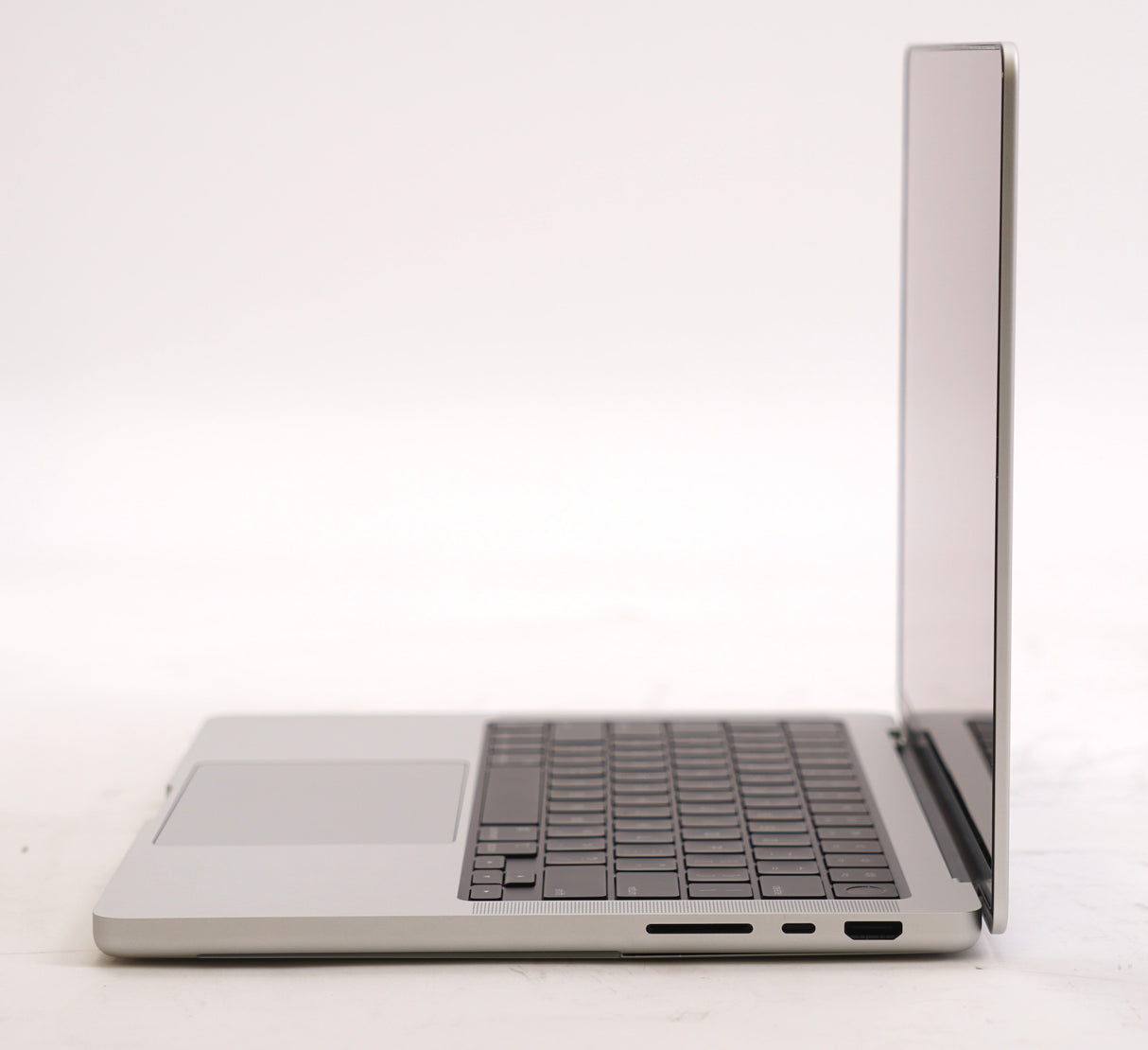 Apple MacBook Pro with Apple M1 Pro chip (14 inch, 16GB RAM, 512GB SSD, Silver) (Used)