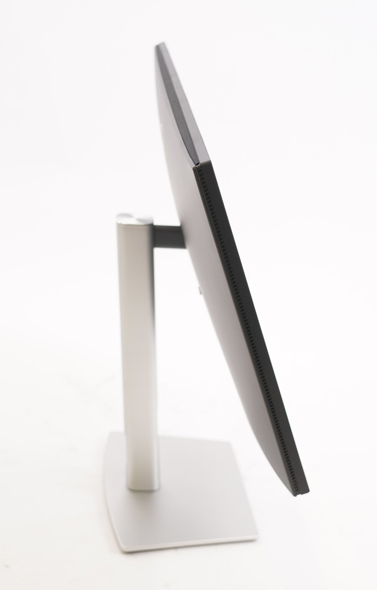 Dell 27-Inch IPS LED FHD Monitor | 100 Hz | VGA | USB | HDMI | Black and Silver (Open Box)