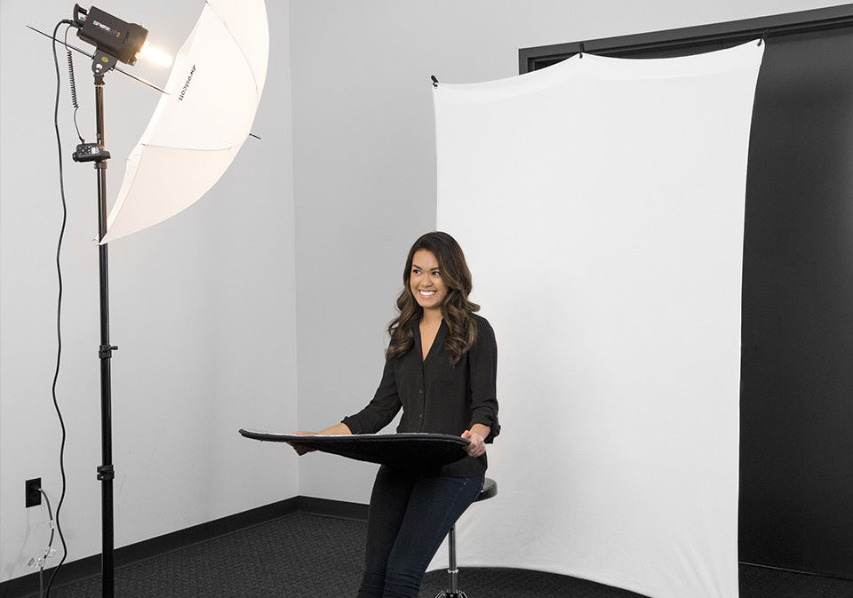 Westcott X-Drop Wrinkle-Resistant Backdrop Kit (Neutral Gray, 5' x 7')