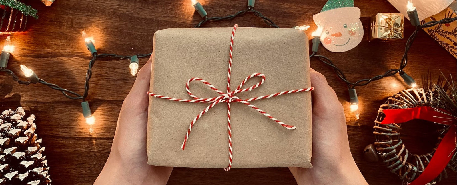 15 Best Gift Ideas for Photographers, Videographers, & Content Creators