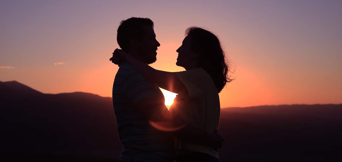 Everything You Need for a Valentine's Day Photoshoot