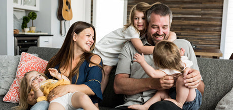 5 Tips For Taking Authentic Family Portraits With Raquel Frechette