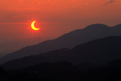 How to Take Pictures of the Great American Solar Eclipse