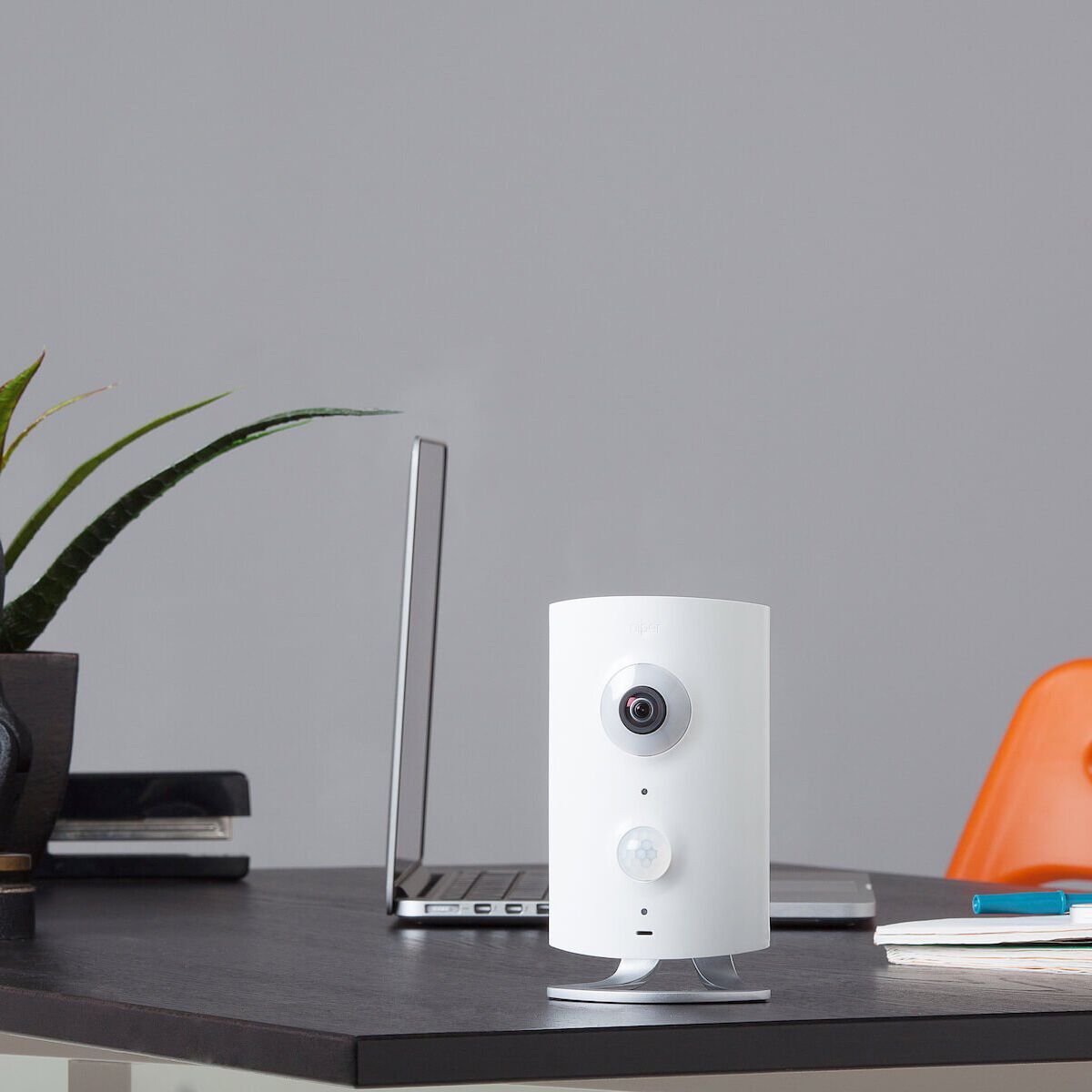 iControl Networks Piper Classic All-in-One WiFi Security System Bundle (4-Piece)