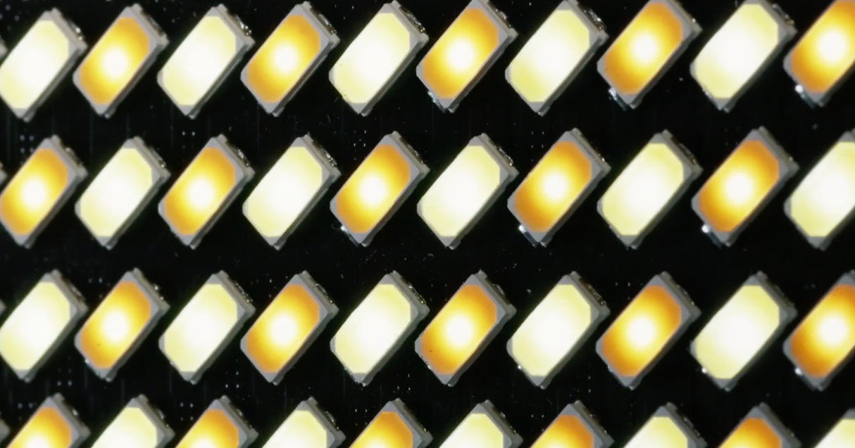 Aputure Amaran AL-MX Bicolor Mini Pocketable LED Video Light