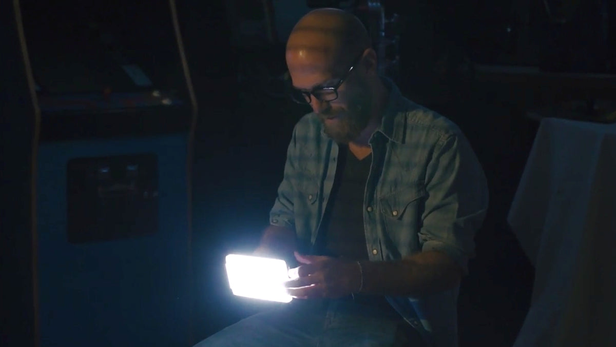 Aputure Amaran AL-F7 On-Camera Variable Color LED Light (3200 to 9500K)