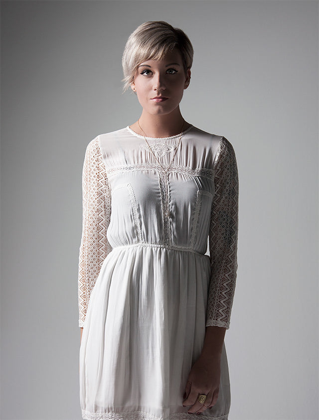 Westcott Optical White Satin 45 inch Convertible Umbrella with Removable Black Cover