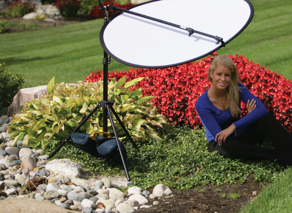 Westcott Collapsible 5-in-1 Reflector with Gold Surface (30in)
