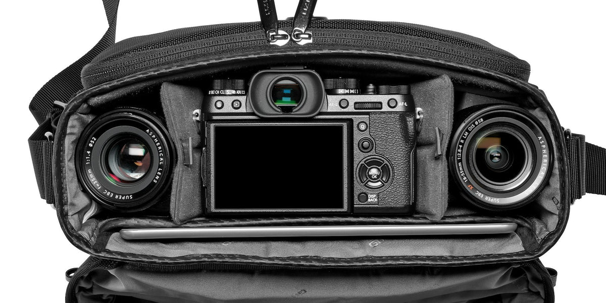 Gitzo Century Traveler Compact Camera Messenger Bag (Small)