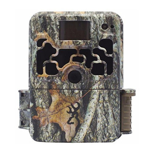 Browning Trail Cameras Dark Ops Extreme 16MP Game Camera (6-Pack) with 12 32GB Card and Card Reader