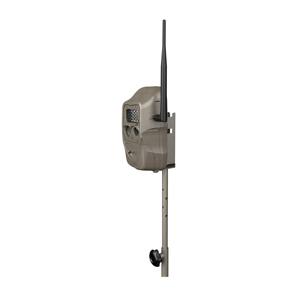Cuddeback Genius Post Mount 2-Piece Trail Camera Holder (16-Pack) and USB 2.0 Card Reader