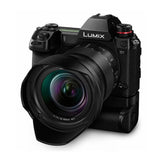 Panasonic LUMIX S1 24.2MP Digital Mirrorless Camera with 24-105mm f/4 Macro OIS Lens