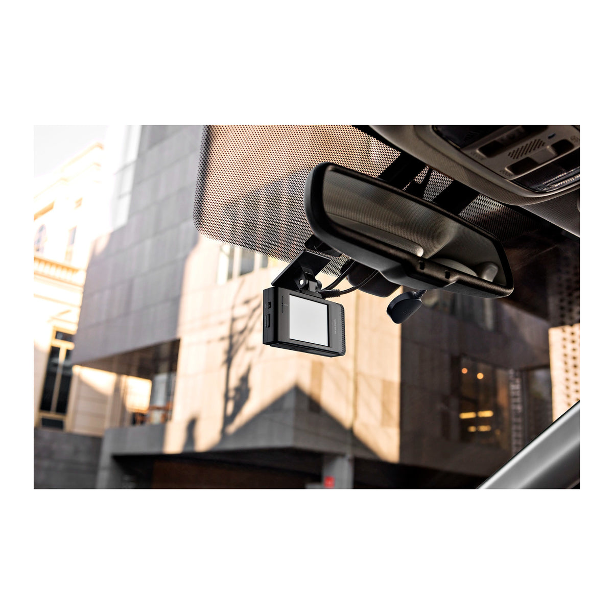Thinkware X700 1080p 2.7-Inch LCD Dash Cam and Rear View Camera Bundle with GPS Support