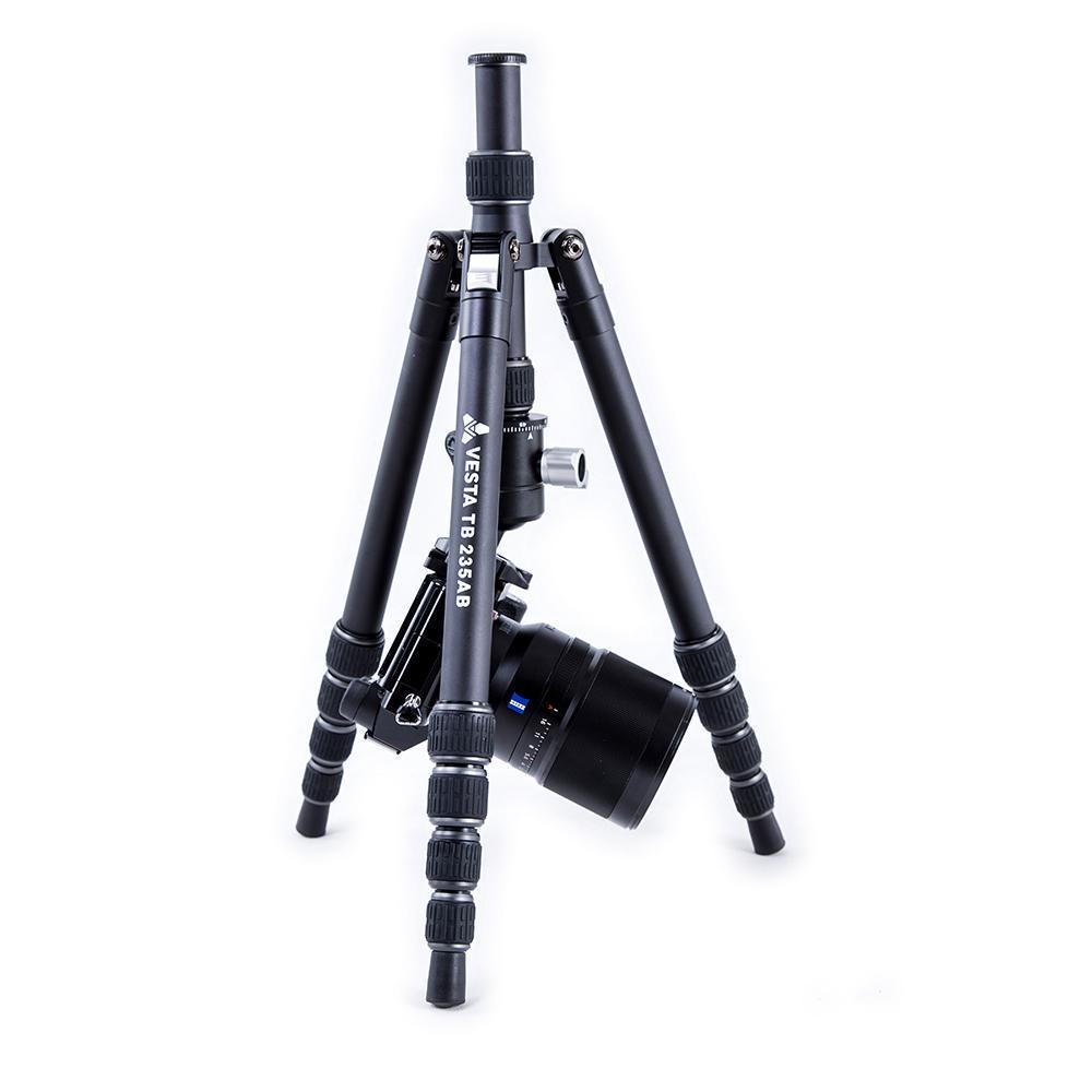 Vanguard Vesta TB235AB Aluminum Tripod with T-51 Ball Head