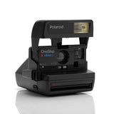 Polaroid 600 Camera - Close Up